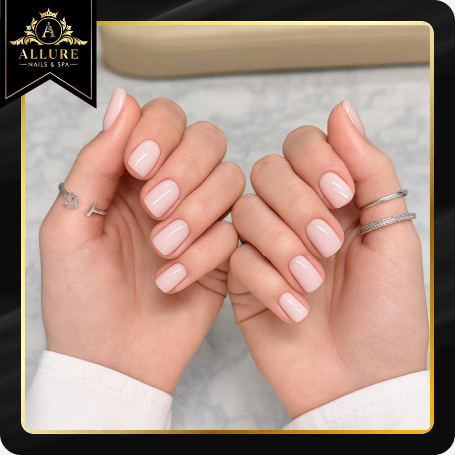 Elegant nail style